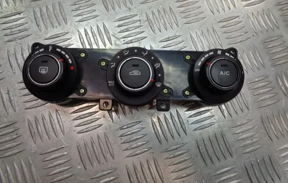 KIA Ceed Interior fan control switch 97250-1H200EQ
