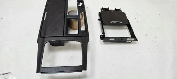 Maserati Levante Center console decorative trim 