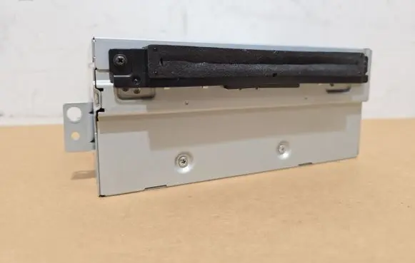 Volvo V40 Radio/CD/DVD/GPS head unit 31421873