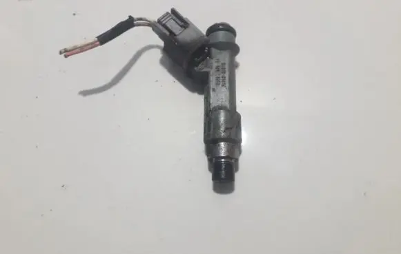 Toyota Aygo AB10 Fuel injector 2325000010 23250-00010