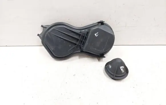 Headlight/headlamp dust cover
