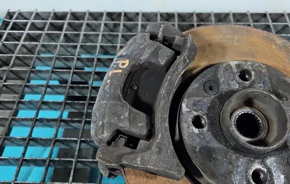 Dacia Sandero III Front brake caliper IMPRK1509956