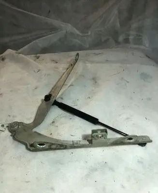 Volvo S60 Tailgate/trunk/boot hinge