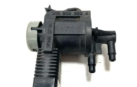 Audi A6 S6 C6 4F Turbo solenoid valve 1K0906283A 1K0906283 0178E
