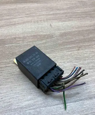 Mercedes-Benz Vito Viano W638 Other relay 0015402045 51219004