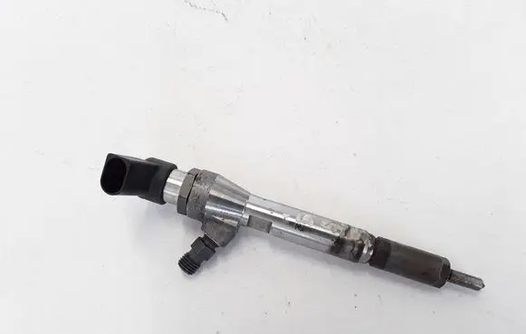 Fuel injector