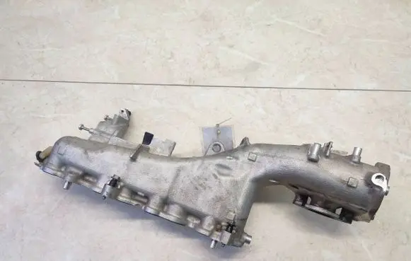 BMW 2 Active Tourer U06 Intake manifold 2799852 19061311353
