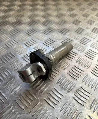BMW 5 F10 F11 Steering column universal joint 1056486