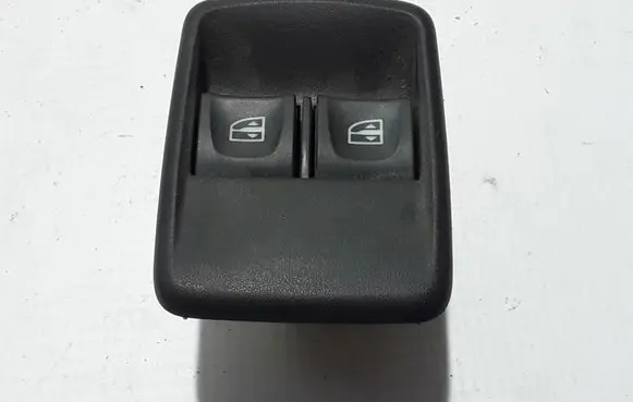 Dacia Dokker Electric window control switch 254110431R