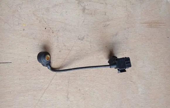 Hyundai i20 (GB IB) Detonation knock sensor 392502A700 0261231248