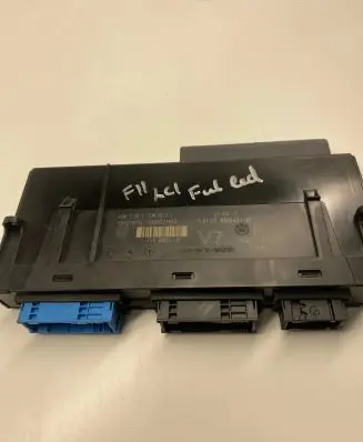 BMW 5 F10 F11 Comfort/convenience module 9353421 6386721633