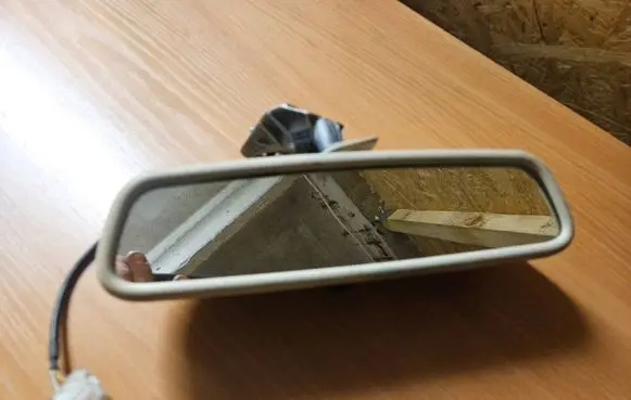 Mercedes-Benz ML W164 Rear view mirror (interior) E1020872
