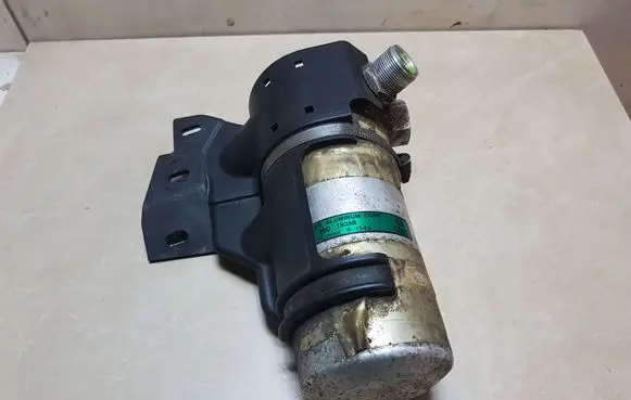 Audi A6 S6 C4 4A Air conditioning (A/C) air dryer 820193AB 4A0260197G