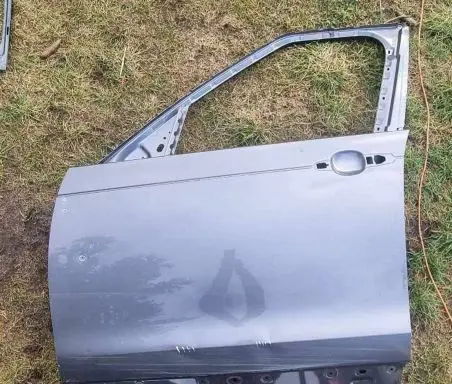 Land Rover Discovery 5 Door (2 Door Coupe) 00108