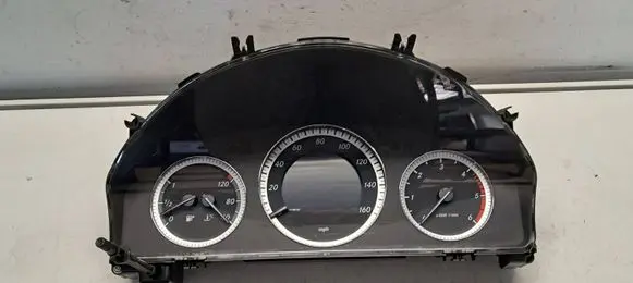 Mercedes-Benz C W204 Speedometer (instrument cluster) A2049002605