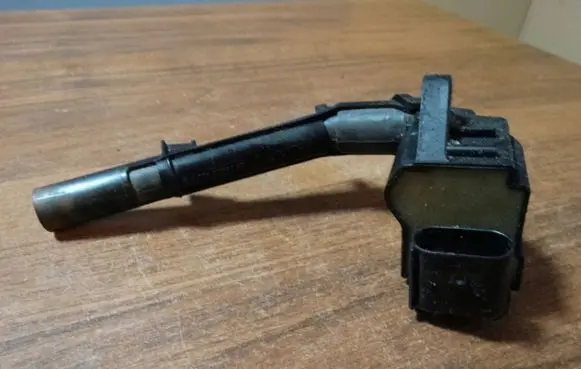 Mercedes-Benz 190 W201 High voltage ignition coil A2741590142