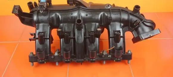 Opel Astra J Intake manifold 55573171 20MB38