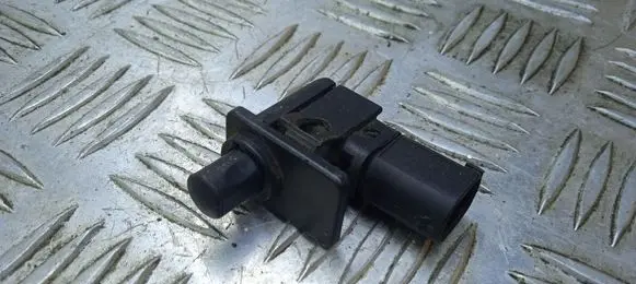 BMW 3 E90 E91 Bonnet alarm switch sensor 9119052
