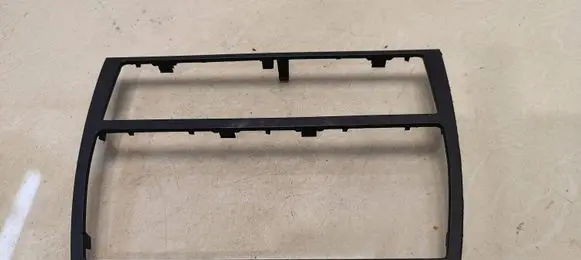 Radio/GPS head unit trim