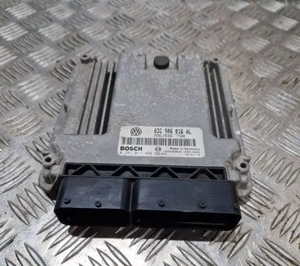 Volkswagen Touran I Engine control unit/module 03G906016AL 1039S03032 0281011450