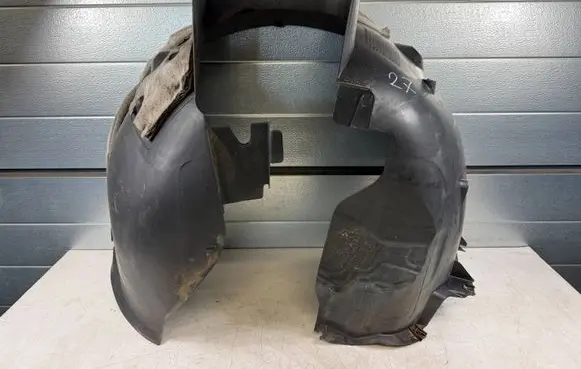 Peugeot 3008 I Front wheel arch liner splash guards 9685091680