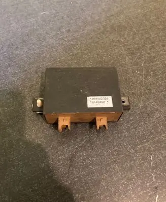 Volkswagen Transporter - Caravelle T4 Immobilizer control unit/module 008VWZ3Z0 T2149498