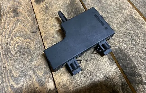 Mercedes-Benz CLK A209 C209 Keyless (KESSY) go control unit/module 2098201275 a2098201275