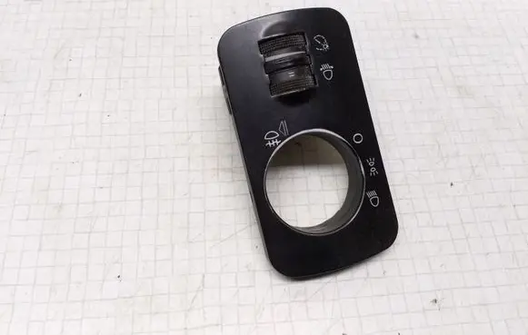 Audi A3 S3 8L Headlight level height control switch