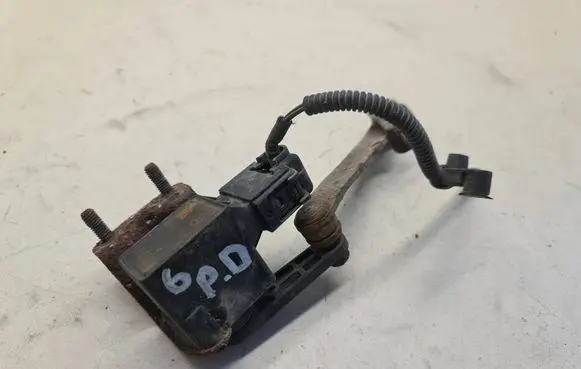 Mercedes-Benz E W211 Air suspension front height level sensor A0105427717