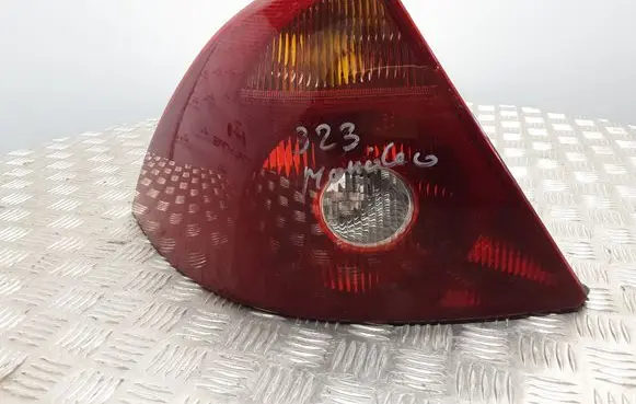 Ford Mondeo Mk III Rear/tail lights 1S7113405A