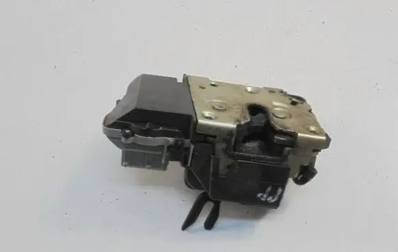 Citroen Xsara Picasso Front door lock