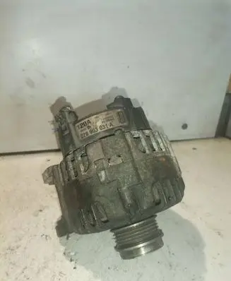 Audi A3 S3 8L Generator/alternator 028903031a