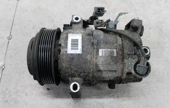 Renault Scenic III - Grand scenic III Air conditioning (A/C) compressor (pump) 926005211R