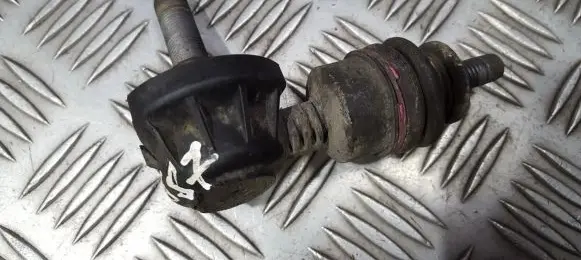 Front anti-roll bar/stabilizer link