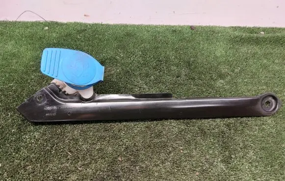 Volkswagen Golf VII Radiator support slam panel bracket 5G0805931