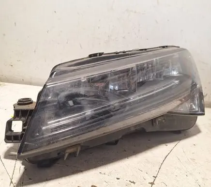 Skoda Superb B8 (3V) Headlight/headlamp 3V1941015C 11501010000 MDE9224281
