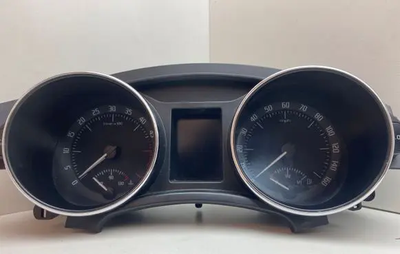 Skoda Superb B6 (3T) Speedometer (instrument cluster) 3T2920911D