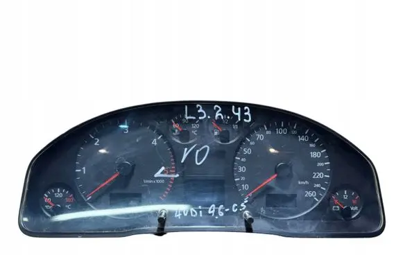 Audi A6 S6 C5 4B Speedometer (instrument cluster) 4B0920900F
