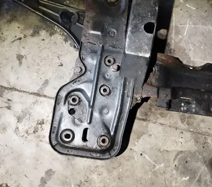 Citroen Jumpy Front subframe