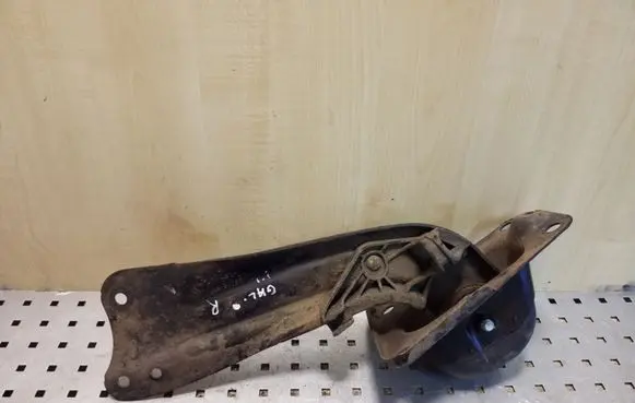 Rear upper control arm/wishbone