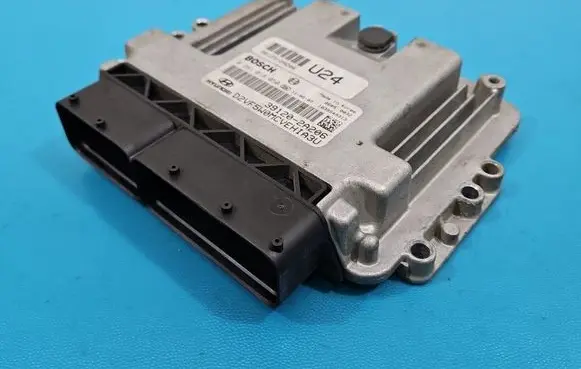 Hyundai i40 Engine control unit/module ECU 0281018050 IMPRK1595910