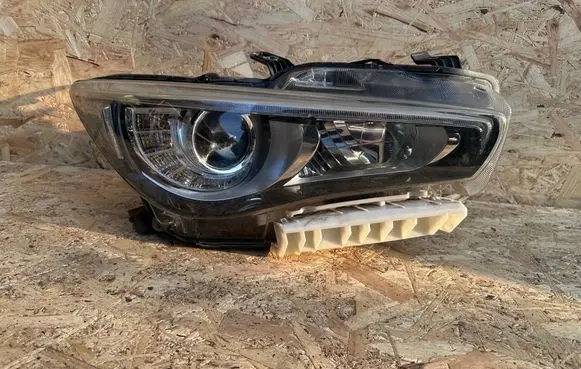 Infiniti Q50 Headlight/headlamp 