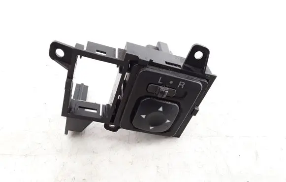 Mitsubishi Pajero Wing mirror switch MR190956 C8NC09M 033D4