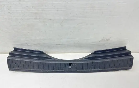 Volkswagen Touran III Trunk/boot sill cover protection 5TA863459E