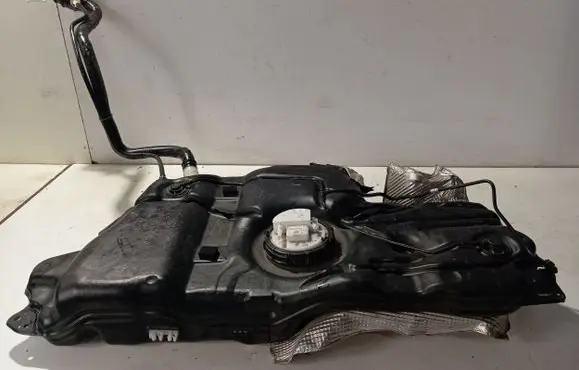 Peugeot 5008 II Fuel tank 9813793780