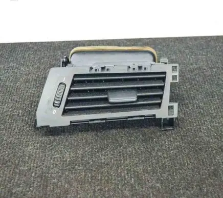BMW 5 E60 E61 Dashboard air vent grill cover trim 6949303