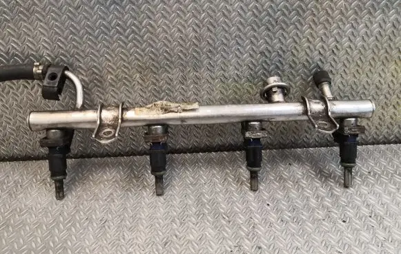 Fuel injectors set