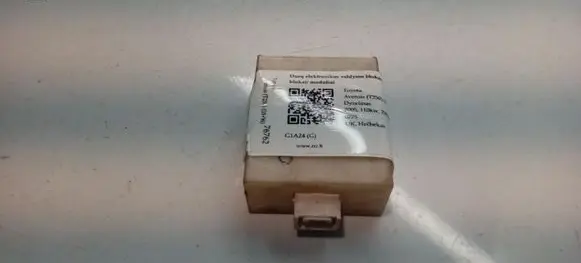 Toyota Avensis T250 Door control unit/module 8974105050