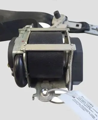 Renault Laguna III Front seatbelt B507743 6154423