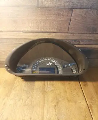 Mercedes-Benz C W203 Speedometer (instrument cluster)